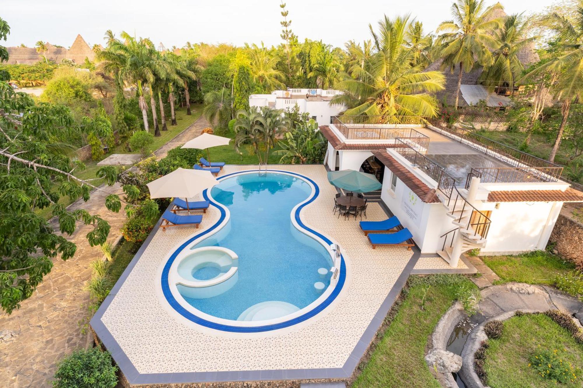 Queens Chateau Boutique Villa Diani Beach Eksteriør billede